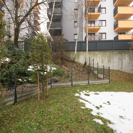 Apartment Garden Facimiech 6a P4you Pl *